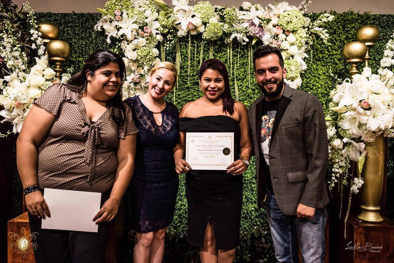 Curso en El Salvador